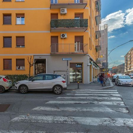 A 500 Mt Dalla Certosa Apartment Bologna Eksteriør billede
