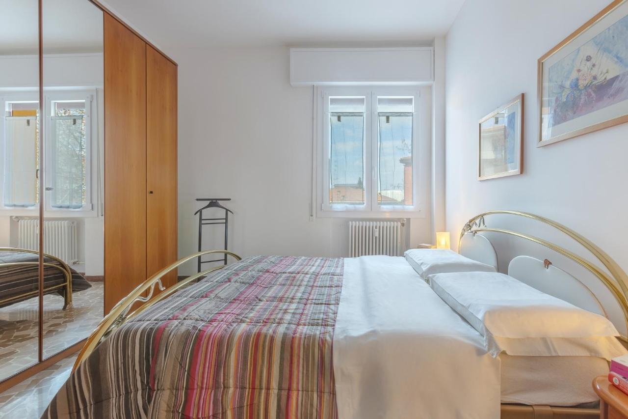 A 500 Mt Dalla Certosa Apartment Bologna Eksteriør billede