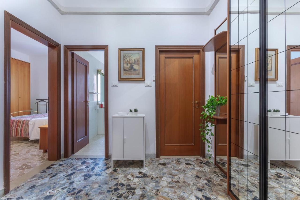 A 500 Mt Dalla Certosa Apartment Bologna Eksteriør billede