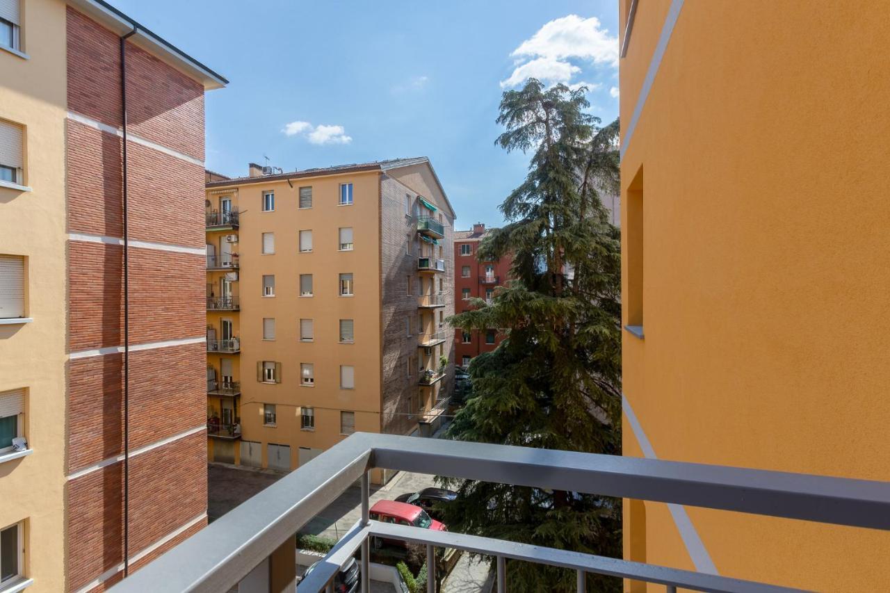 A 500 Mt Dalla Certosa Apartment Bologna Eksteriør billede