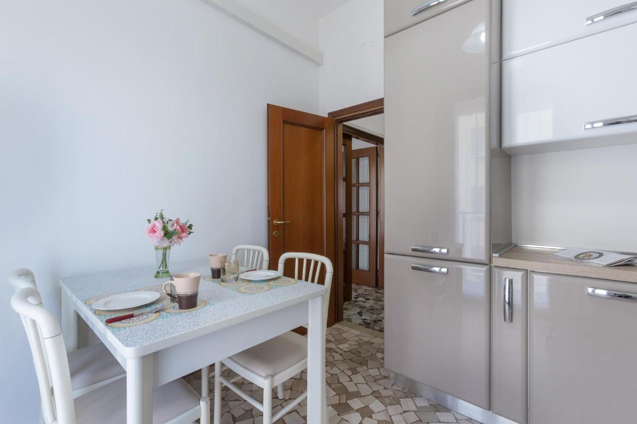 A 500 Mt Dalla Certosa Apartment Bologna Eksteriør billede